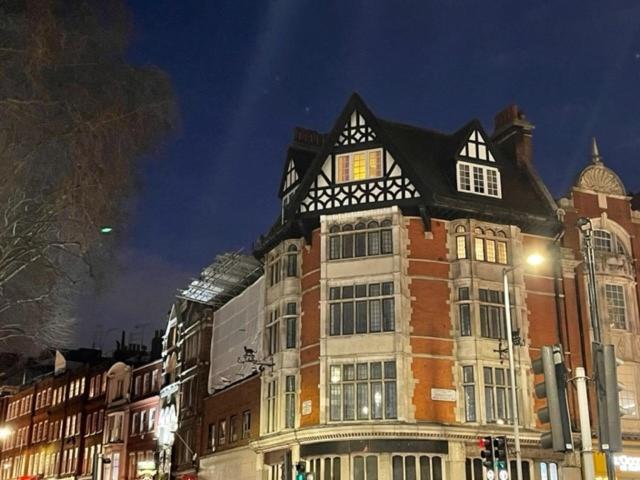 The Apartments Kensington High Street London Exterior foto